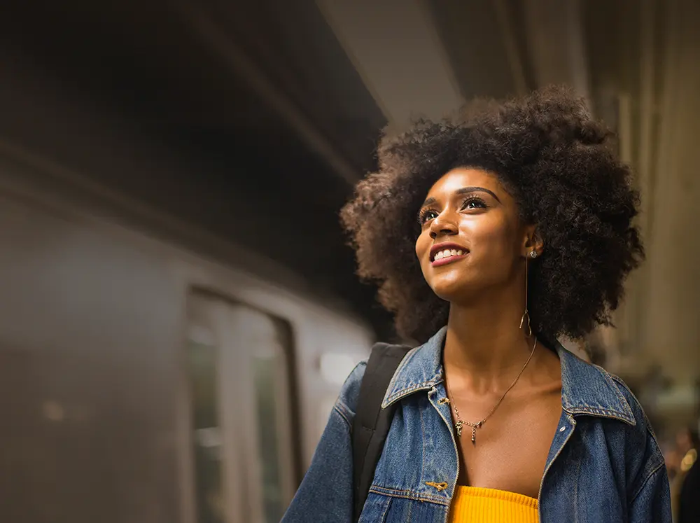 Alert young lady in the New York subway.